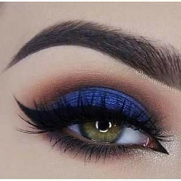 🆑CLEARANCE🆑Urban Decay Full Spectrum Eye Palette - Picture 3 of 8